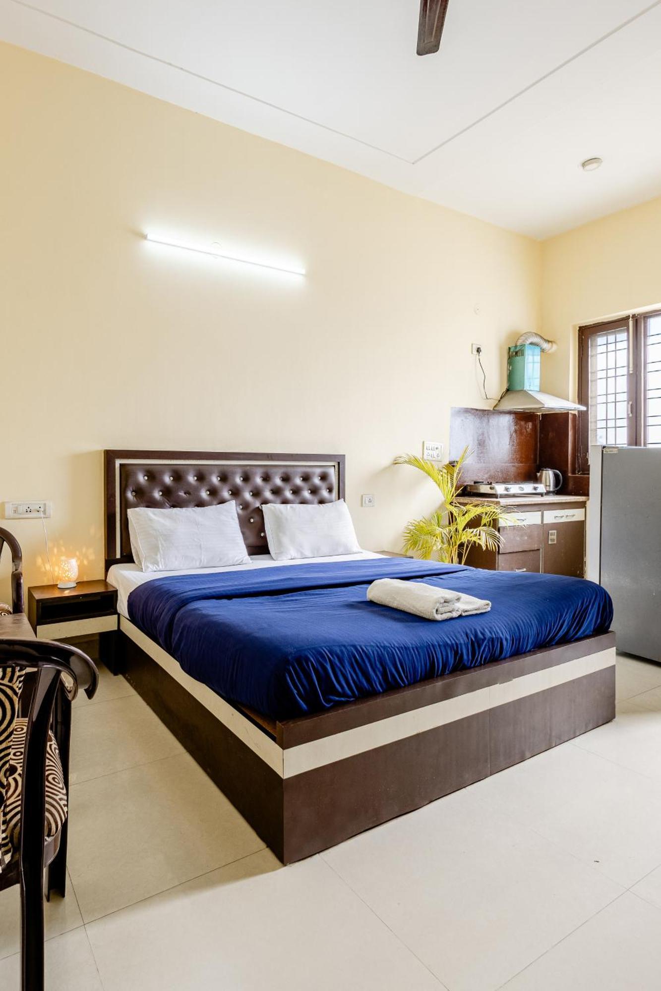 Lime Tree Studio Near Fortis Гургаон Екстериор снимка