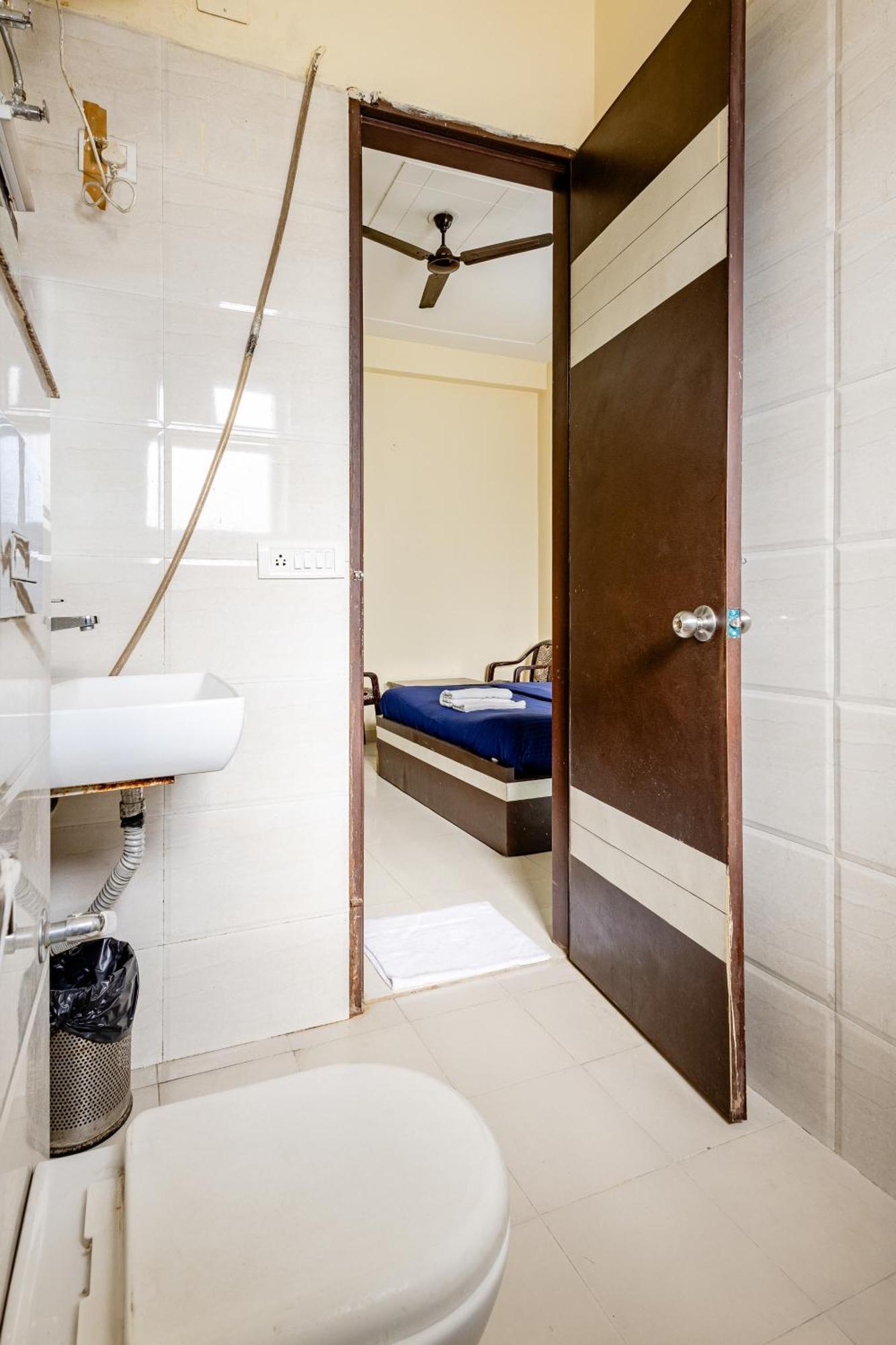 Lime Tree Studio Near Fortis Гургаон Екстериор снимка